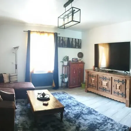 Cosy Entre Et Montagne Privatunterkunft *